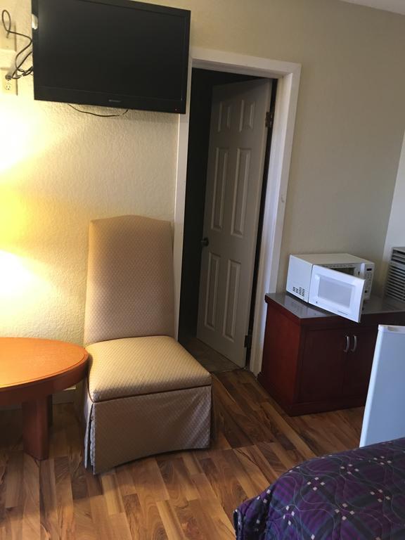 Flamingo Motel Marshalltown Buitenkant foto